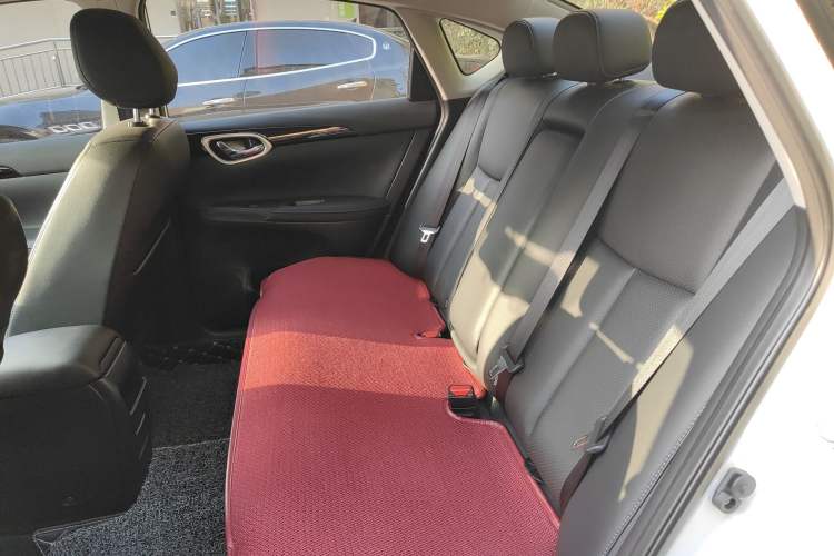 Used Nissan Sylphy 2019 1.6XV CVT Smart Connect Luxury Edition China VI Standard
