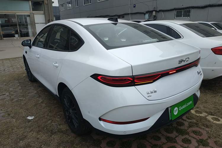 Used BYD Qin PLUS 2025 EV Smart Drive Edition 420KM Leading Model
