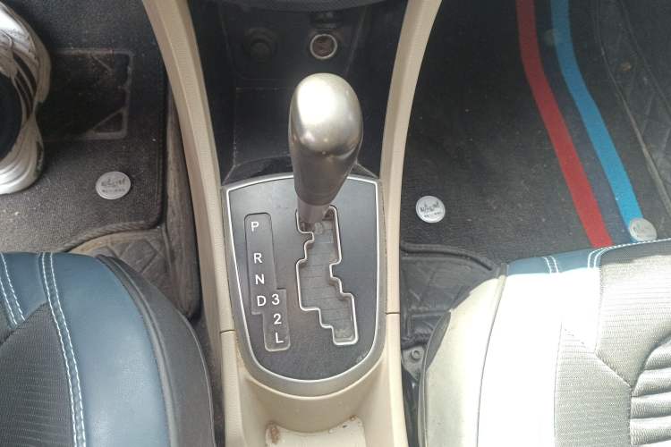 Used Hyundai Verna (older generation) 2014 1.4L Automatic Smart GLS