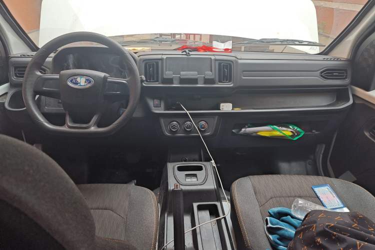 Used Karry Jiangtun E7 2024 Mingchuang 6-Seater Version
