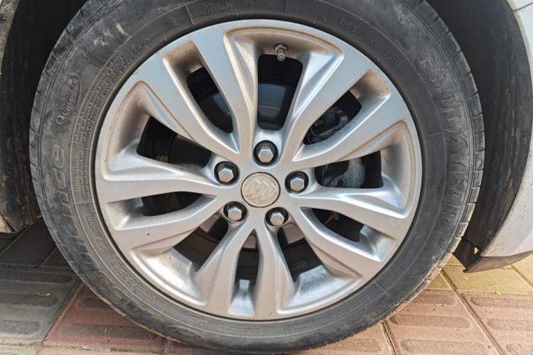 Used Buick GT 2018 15T Manual Elite Version China V Standard