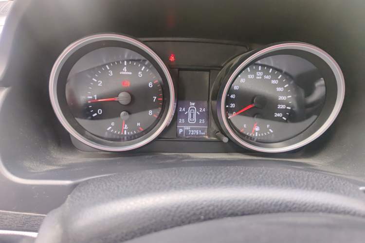 Used Haval H6 2015 Sport Edition 1.5T Automatic Two-Wheel Drive Luxury Model
