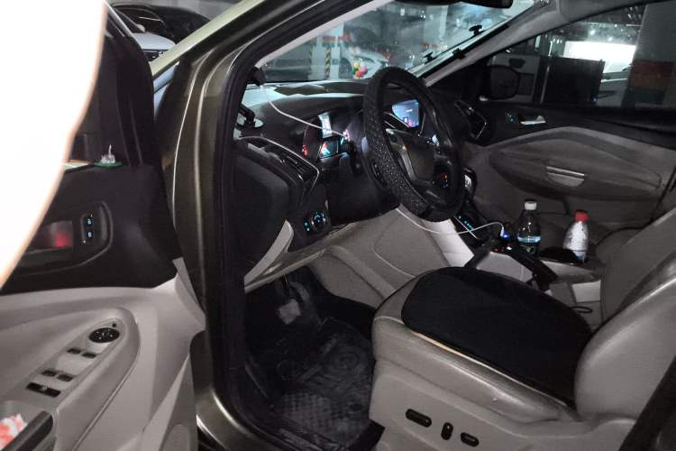 Used Ford Kuga 2013 2.0L GTDi Four-Wheel Drive Premium Model