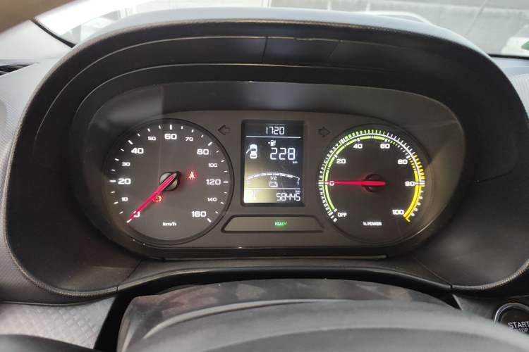 Used Roewe Clever 2022 311km QiQi BoBo Edition