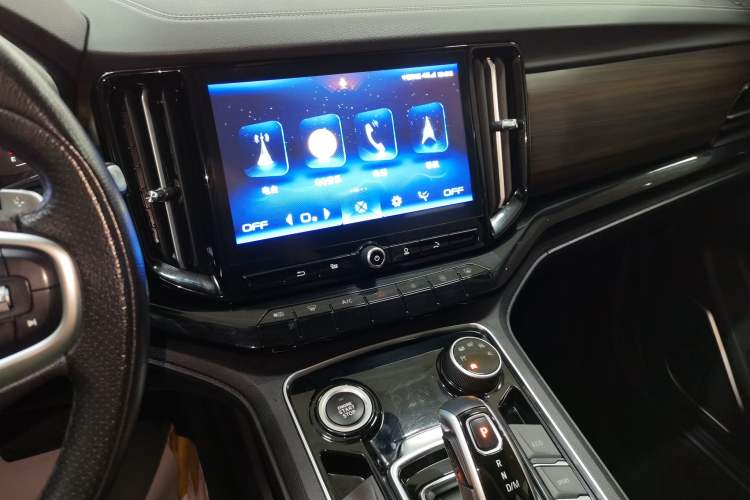 Used JMC Yusheng S350 2020 2.0T Automatic All-Wheel Drive Gasoline Comfort Edition Audio And AC Panel