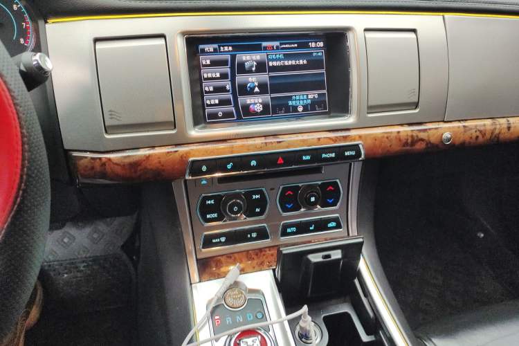 Used Jaguar XF 2015 XF 2.0T Luxury Edition
