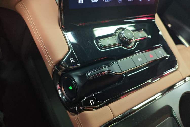 Used Nio ES8 2020 580 km Signature Edition 7-Seater Version
