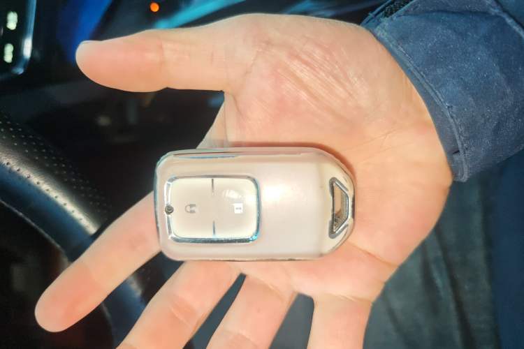 Used Honda XR-V 2019 220TURBO CVT Luxury Edition China VI Emission Standard Vehicle Key