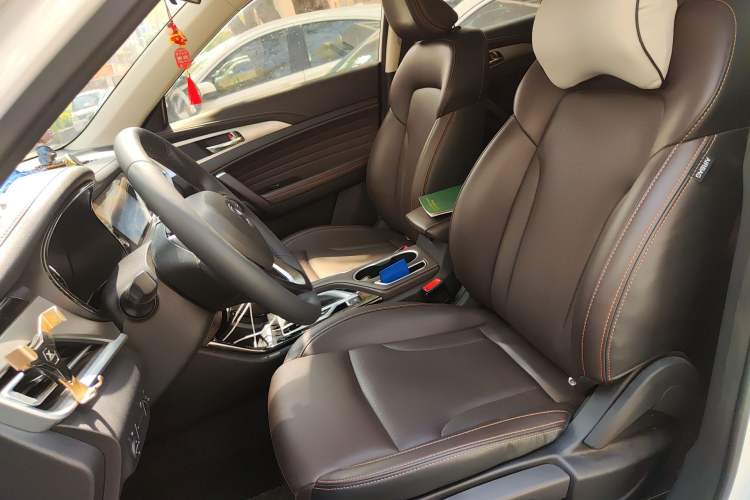 Used CHANGAN CS35PLUS 2018 1.6L Automatic Changlian Edition China V Standard Left Front Seat