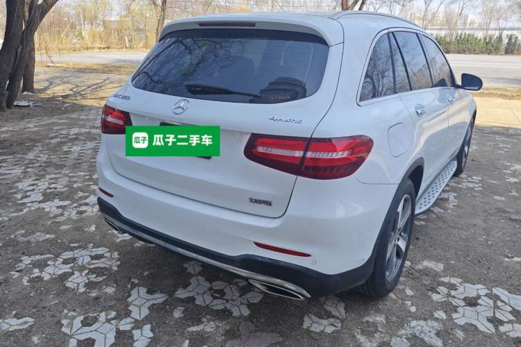 Used Mercedes-Benz GLC 2017 GLC 260 4MATIC Luxury Model