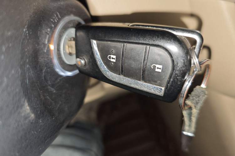 Used Toyota Highlander 2015 2.0T Two-Wheel Drive Elite Edition 5 Seats