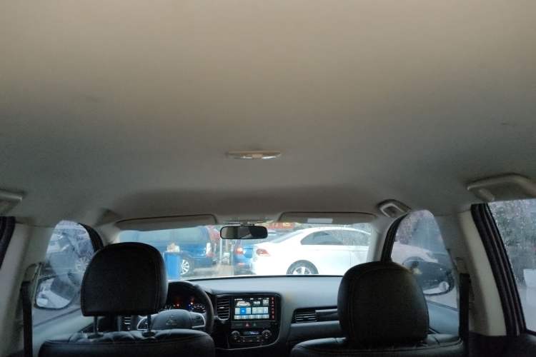 Used Mitsubishi Outlander 2020 2.0L Two-Wheel Drive Comfort Edition 5 Seats