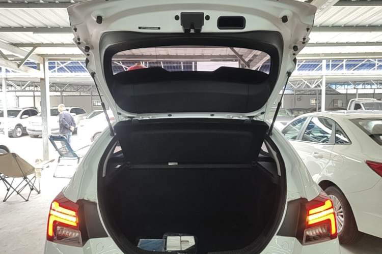 Used Geely Auto Vision S1 2019 Upgraded Model 1.5L Manual Happiness Edition