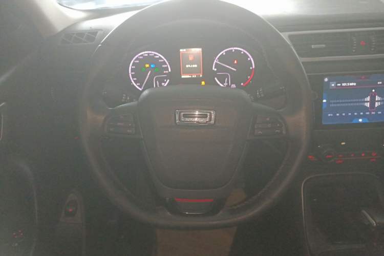 Used Qoros 5 2017 1.6T Automatic Prestige Model