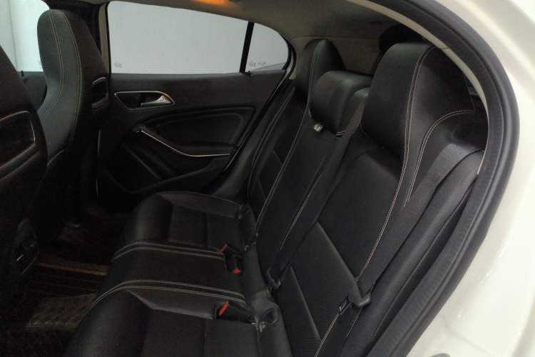 Used Mercedes-Benz GLA 2017 GLA 200 Fashion Model
