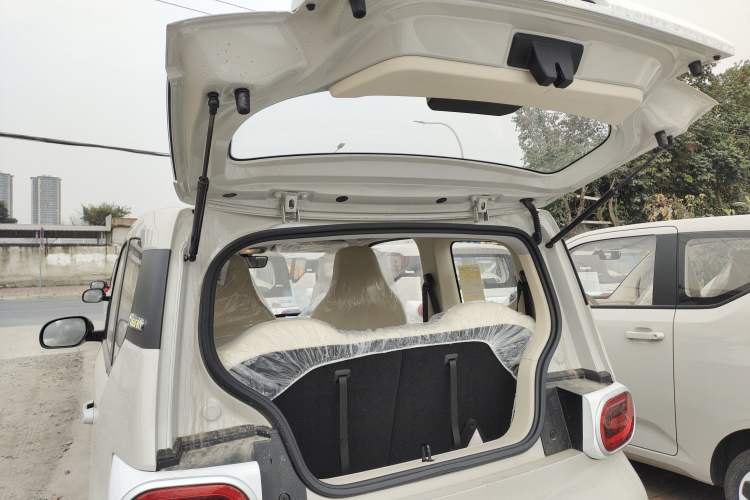 Used Wuling Hongguang MINIEV 2024 3rd Generation 215km Youth Edition