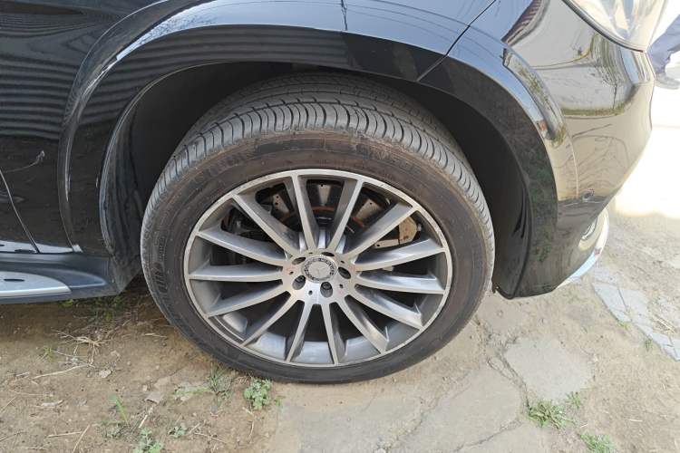 Used Mercedes-Benz GLS 2016 GLS 500 4MATIC Exterior 7