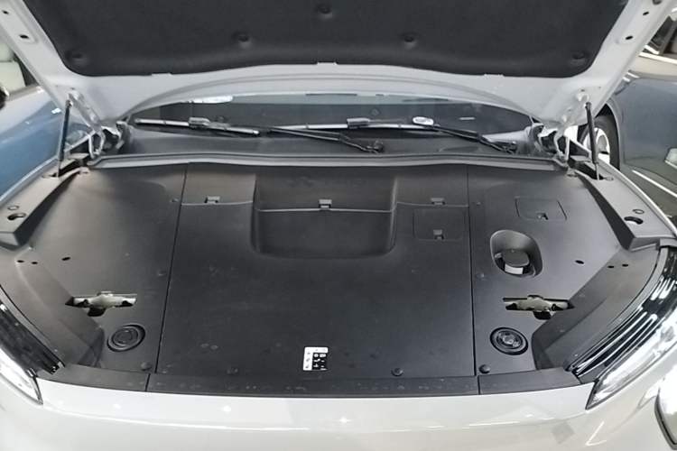 Used Nio ES6 2023 75 kWh
