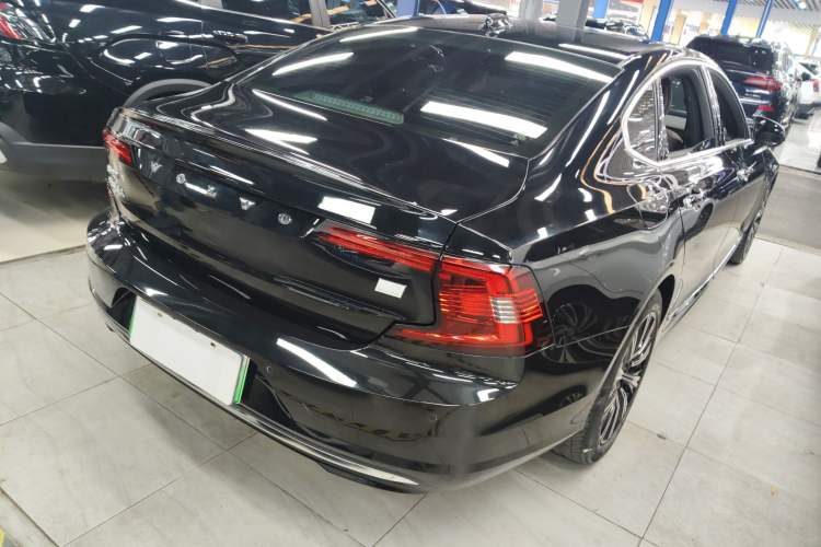 Used Volvo S90 New Energy 2021 T8 eDrive Hybrid Zhiyi Luxury Edition
