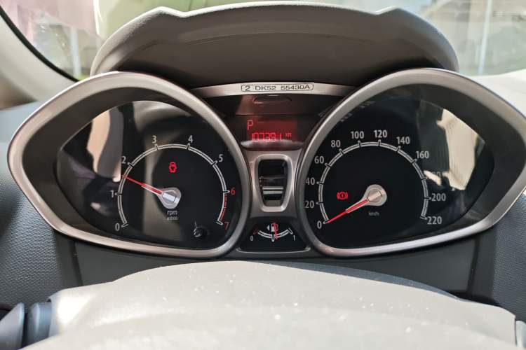 Used Ford Fiesta 2011 Hatchback 1.5L Automatic Fashion Edition
