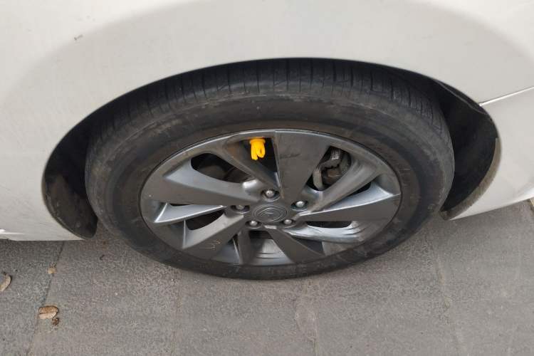 Used CHANGAN Eado DT 2018 1.6L Manual Smart Enjoyment Model Right Front Wheel Hub