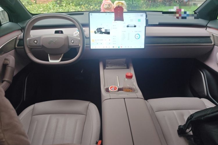 Used ONVO L60 2024 60 kWh Rear-Drive Version