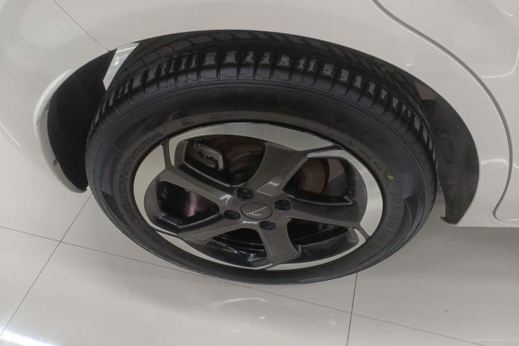 Used Dongfeng NAMMI 01 2024 430 Plus Smart+ Right Rear Wheel Hub