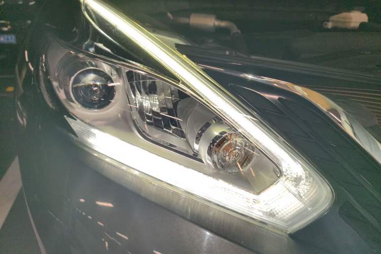 Used Nissan Murano 2015 2.5L XL Two-Wheel Drive Smart Edition
