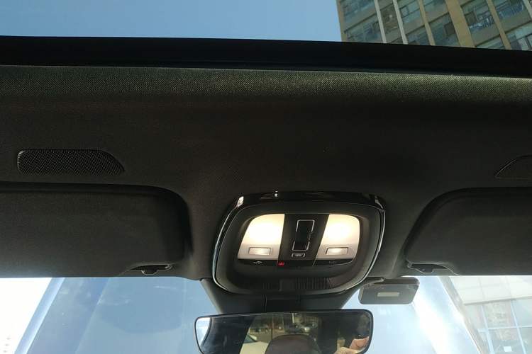 Used Volvo S90 2023 B5 Zhiyuan Luxury Edition
