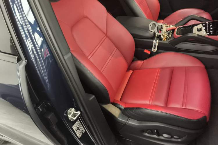 Used Porsche Cayenne E-Hybrid 2024 Cayenne E-Hybrid 2.0T