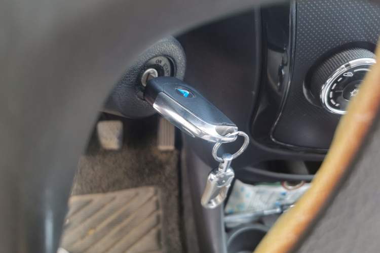 Used Geely Auto GX2 2012 1.3L Manual Comfort Edition Vehicle Key