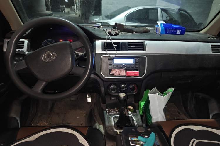 Used CHANGAN KAICHENG Shenqi F30 