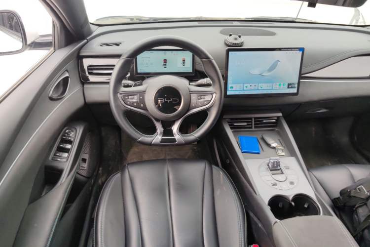 Used BYD Seal 06 New Energy 2025 DM-i Smart Drive 80KM Luxury Model Steering Wheel