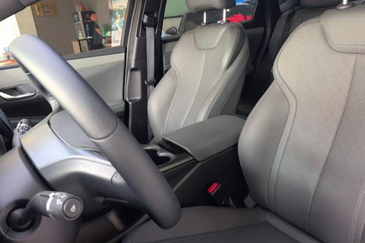 Used BYD Qin PLUS 2025 DM-i Smart Drive 55KM Leading Model