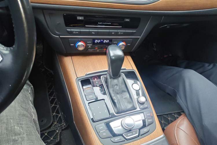 Used Audi A6L 2018 30th Anniversary Edition 30 FSI Style Model