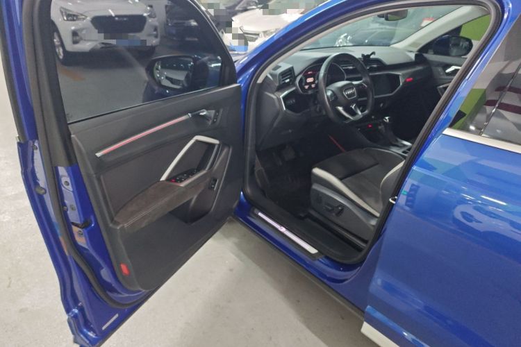 Used Audi Q3 2019 40 TFSI Fashion Dynamic Model Driver Seat