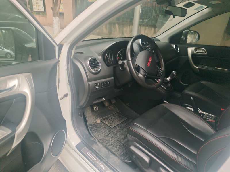 Used Haval H6 2015 Upgraded Model 1.5T Manual Two-Wheel Drive Elite Version — 12