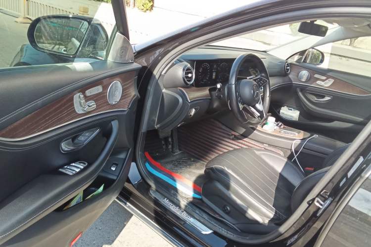 Used Mercedes-Benz E-Class 2021 E 300 L Luxury Model
