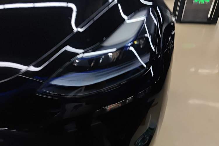 Used Tesla Model Y 2022 Rear-Wheel-Drive Version