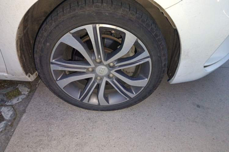 Used Geely Auto Emgrand GL 2018 1.4T DCT Prestige Smart Connectivity Version
