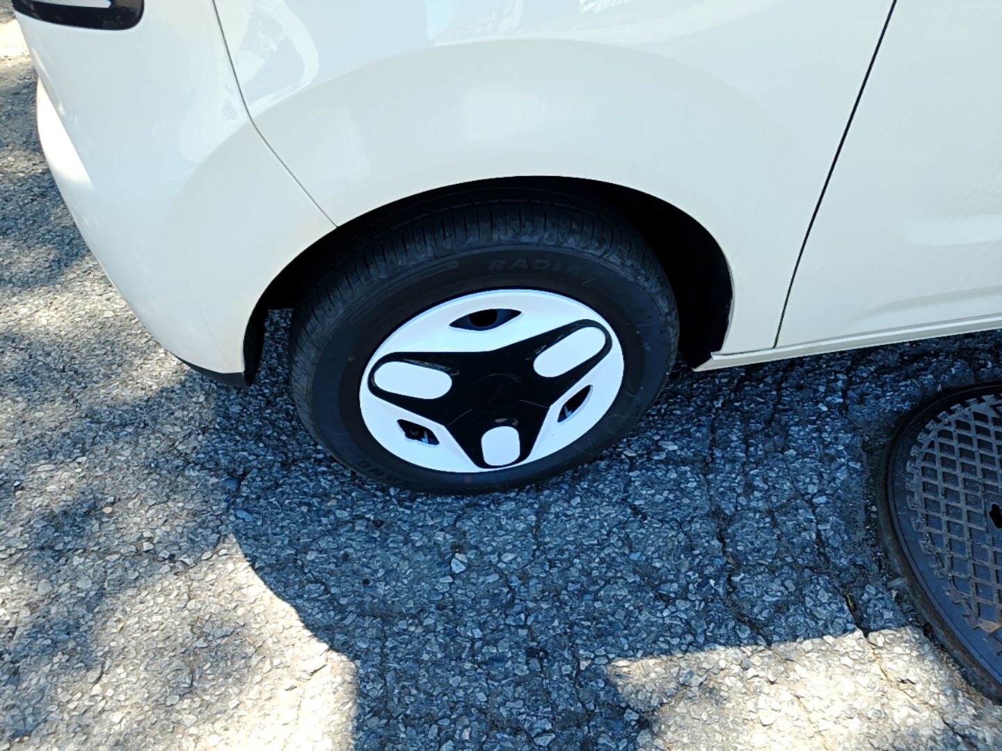 Geely Galaxy Panda 2025 210 km – Yuanqi Bear — снимка 10