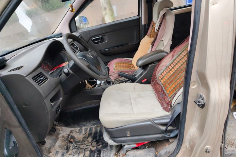 Used Wuling Rongguang V 2016 1.2L Standard Version Left Front Seat