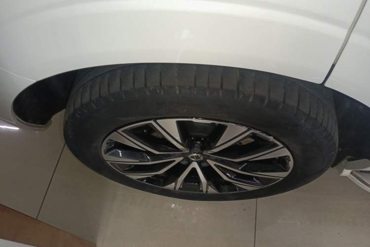 Used Volvo XC60 2023 B5 4x4 Smart Luxury Edition
