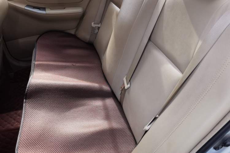 Used Toyota Corolla EX 2013 1.6L Manual Luxury Edition
