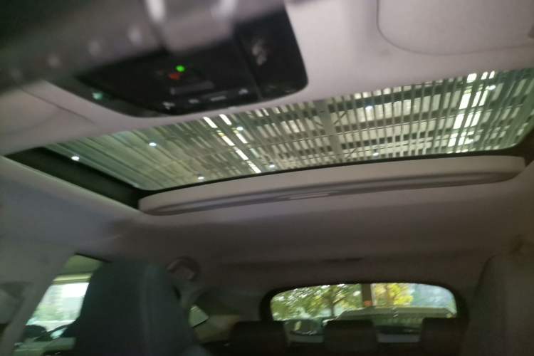 Used Toyota Venza 2023 2.0L CVT Two-Wheel Drive Luxury Edition
