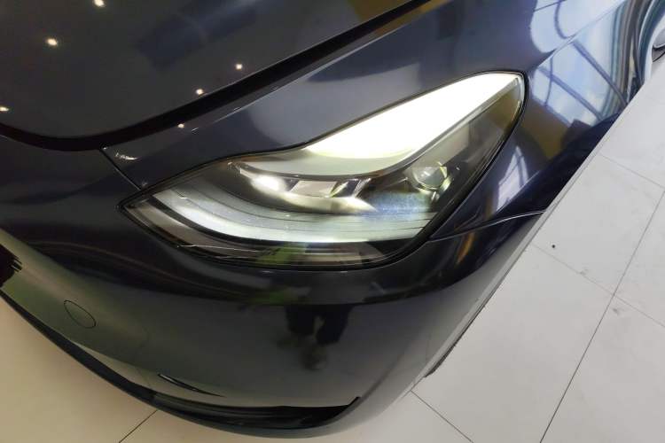 Used Tesla Model Y 2024 Rear-Wheel-Drive Version Left Front Headlight