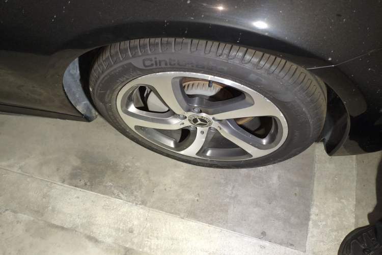 Used Mercedes-Benz E-Class 2018 Restyled E 300 L Sporty and Stylish Edition
