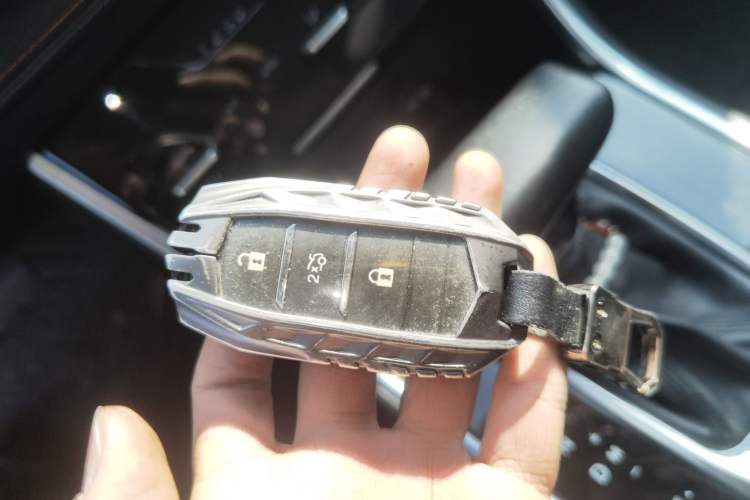 Used Changan CS75 2020 280T DCT Luxury Model China VI Standard