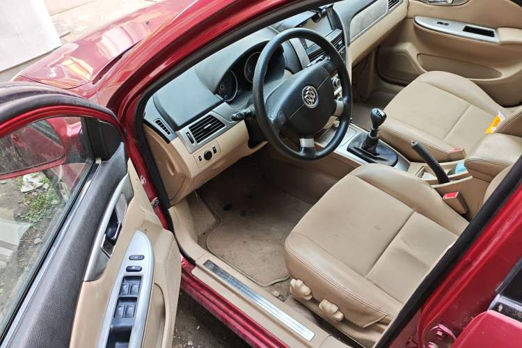 Used Buick Excelle 2013 1.5L Manual Classic Model