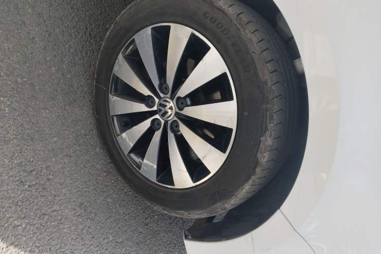 Used Volkswagen Sagitar 2017 1.6L Automatic Comfort Model
